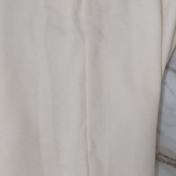 Ivory Beaded Embroidered Applique Red Cardinal Cotton Knit Top | Size 1X (16W) - Picture 6 of 7